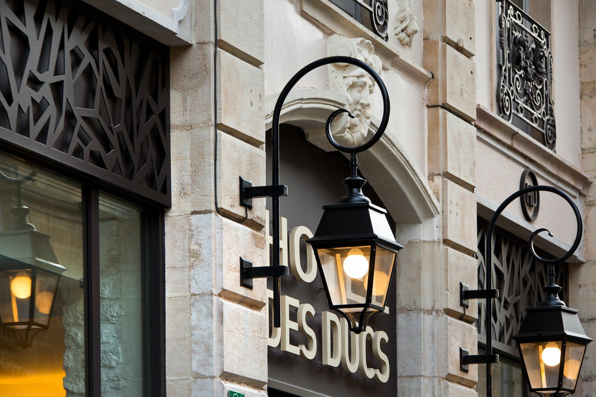 Hotel Des Ducs Dijon Kültér fotó